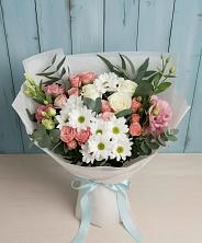 Букет цветов из:  Розы, Лизиантусы и Хризантемы в Белебее