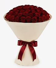 Букет 101 Бордовая роза Блэк Бакарра в Белебее