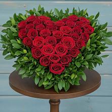 Цветочная композиция из Розы в виде сердца в Белебее