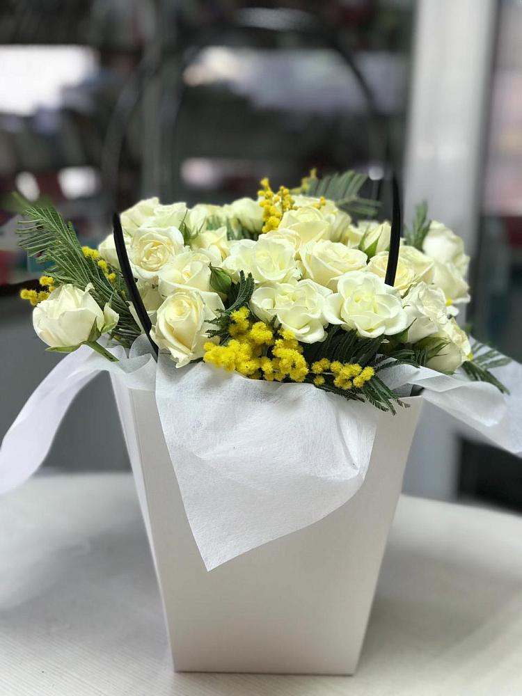 Цветочная композиция из Розы  в Белебее