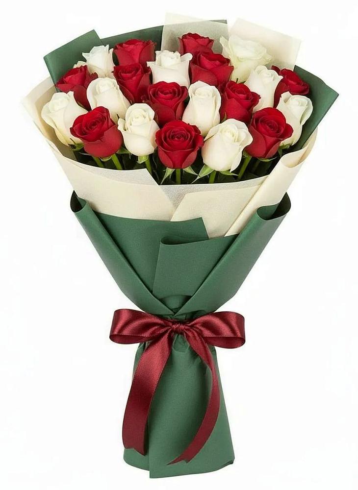 Букет Микс из красных и белых роз в Белебее