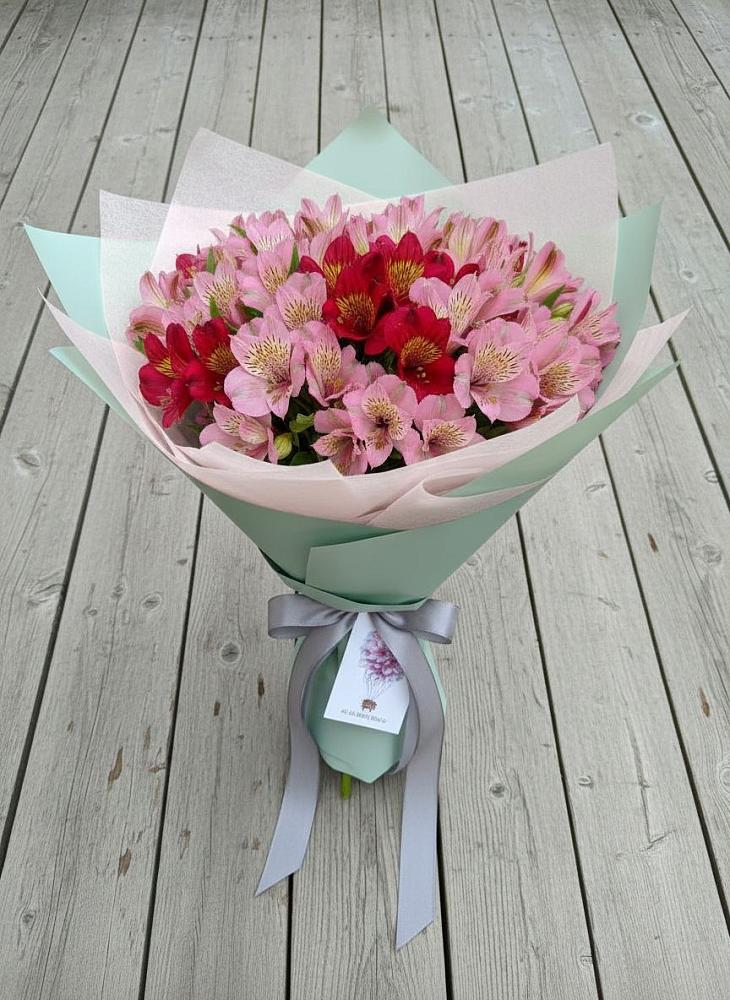 Букет цветов из: Альстромерии в Белебее