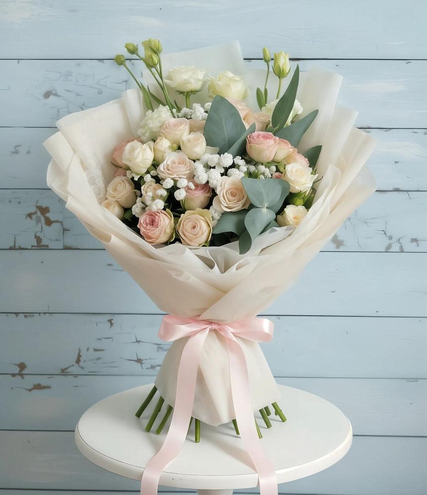 Букет цветов из: Розы и Лизиантусы в Белебее