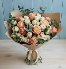 Букет цветов из:  Альстромерии и Розы в Белебее